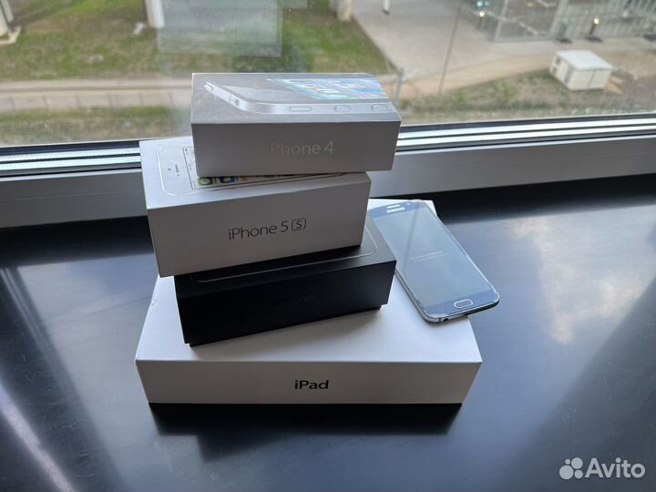 Старые iPhone, iPad, Samsung