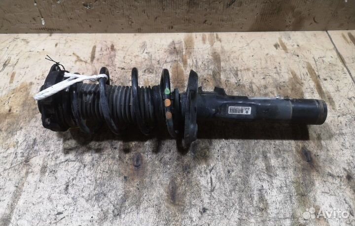 Стойки амортизатора передние Volkswagen golf mk5