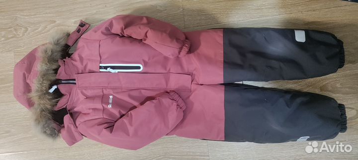 Продается зимний комбинезон 110см