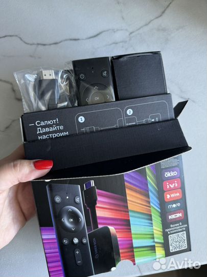 Smart-TV приставка Sber Box