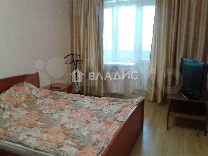 3-к. квартира, 100 м², 5/10 эт.