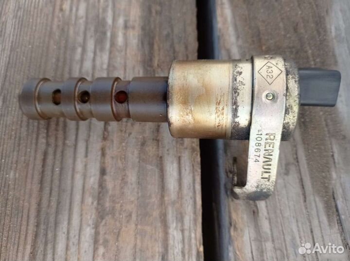 Renault Laguna 2 клапан распредвала