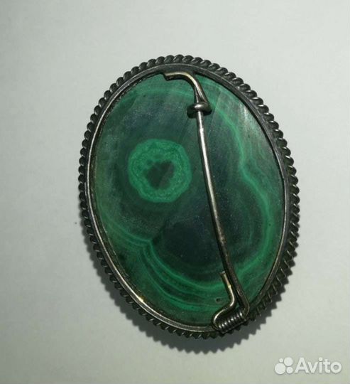 Винтажная крупная брошь с малахитом, мельхиор