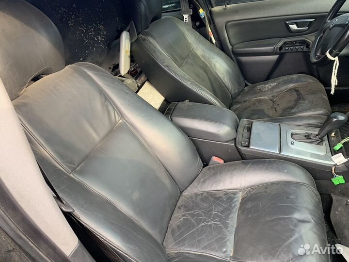 Сидения Volvo XC90