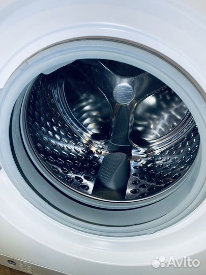 Стиральная машина встраиваемая Bosch