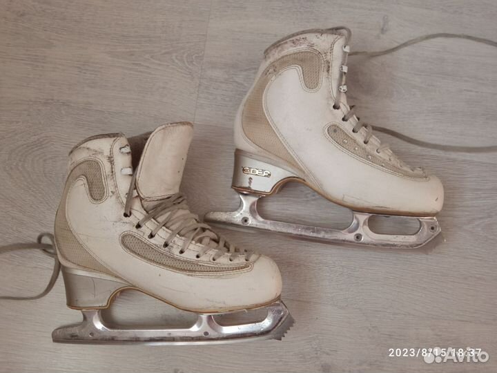 Коньки Edea Ice Fly 240, лезвия Matrix legasy