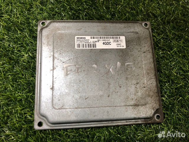 Электронный блок Ford Focus 2 хэтчбек 1.4 2008