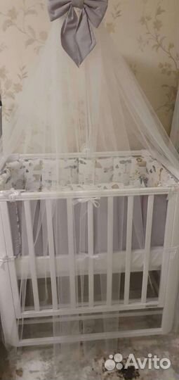 Детская кроватка с маятником Mr Sandman Sandee