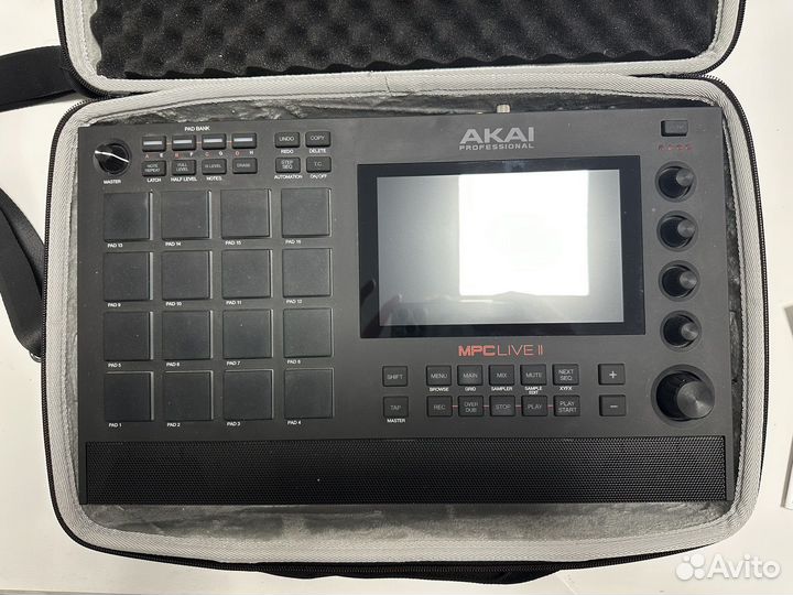 Akai MPC Live 2 (США)