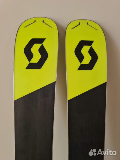 Горные лыжи для фрирайда Scott Scrapper 105