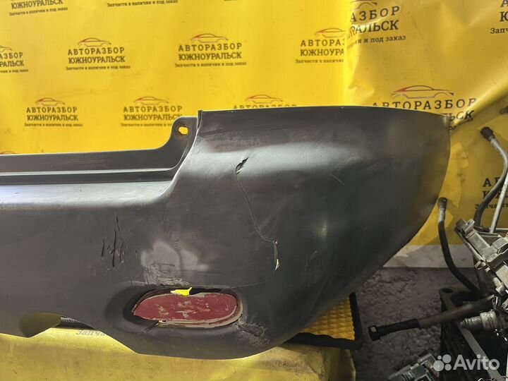 Бампер задний Nissan AD VFY11