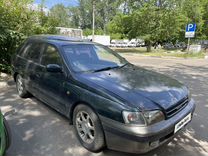 Toyota Caldina 2.0 AT, 1993, 390 000 км, с пробегом, цена 400 000 руб.