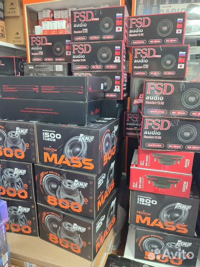 Сабвуферы в ассортименте