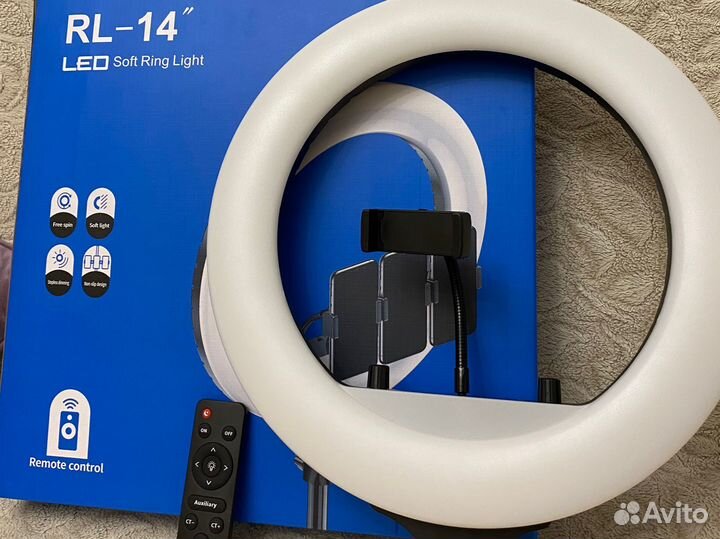 Кольцевая лампа со штативом новая