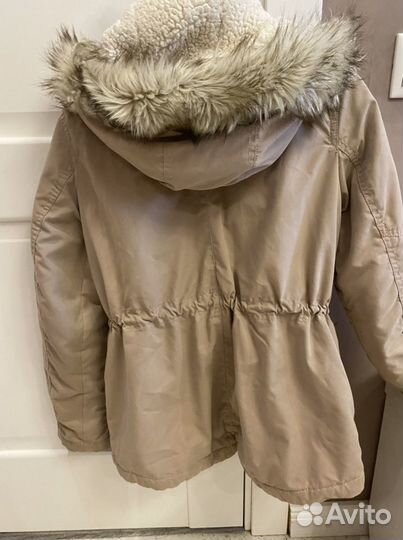 Куртка девочка H&M 146