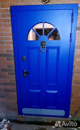 Входная дверь