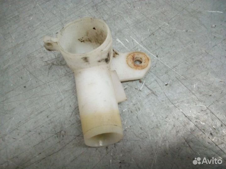 Горловина бачка омывателя Ford Focus 2 хэтчбек 1.8