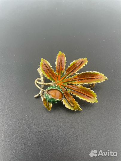 Брошь винтаж Exquisite виноград каштан бук ежевика
