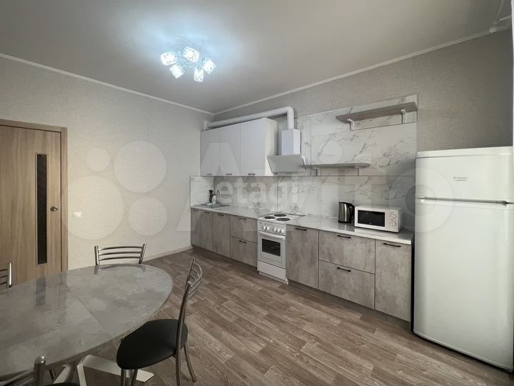 2-к. квартира, 71,4 м², 9/25 эт.