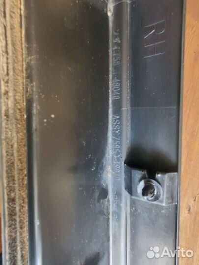 Накладка порогов Lexus RX 4