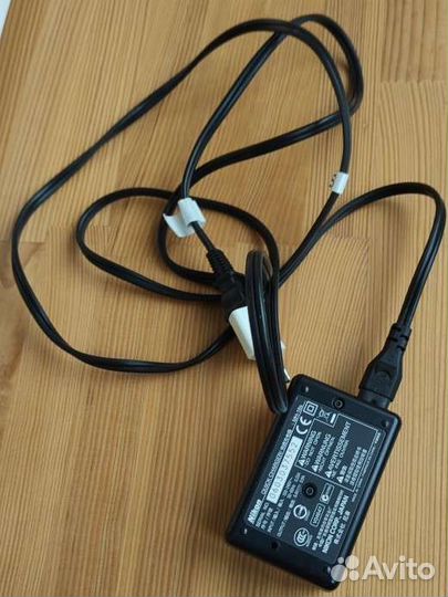 Зарядное устройство Nikon MH-18a