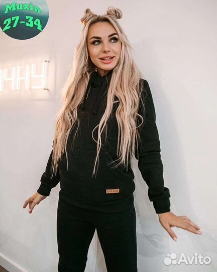 Спортивный костюм утепленный новый