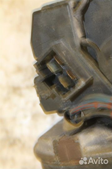 Моторчик дворников передний Мазда 626 GE