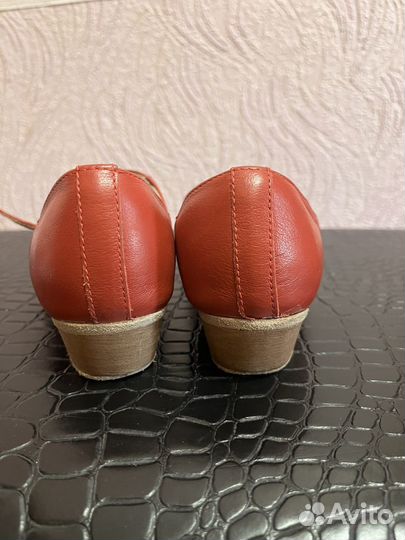 Туфли для девочки