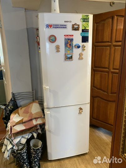 Продается холодильник Beko б/у