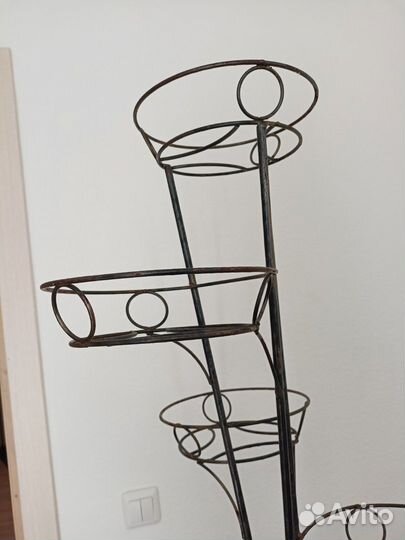 Подставка для цветов