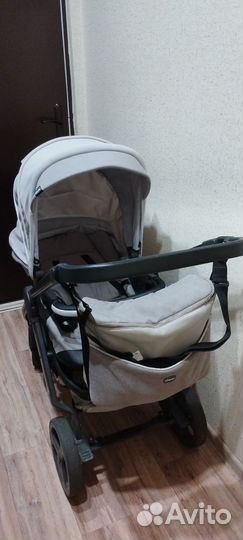 Коляска chicco 2 в 1