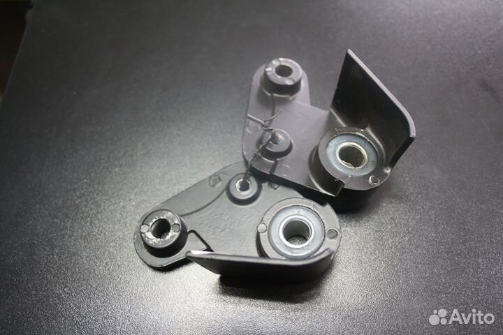 Кронштейн крепления задней подвески Kugoo