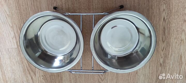 Миски на подставке для собак, кошек