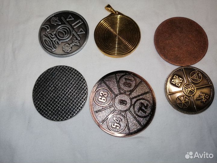 Монеты талисманы