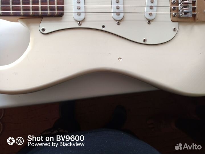 Электрогитара fender