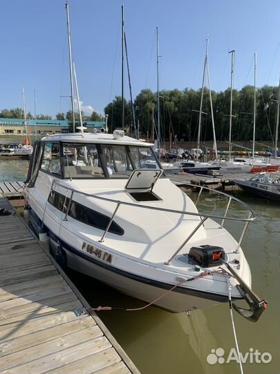 Bayliner 222 hardtop