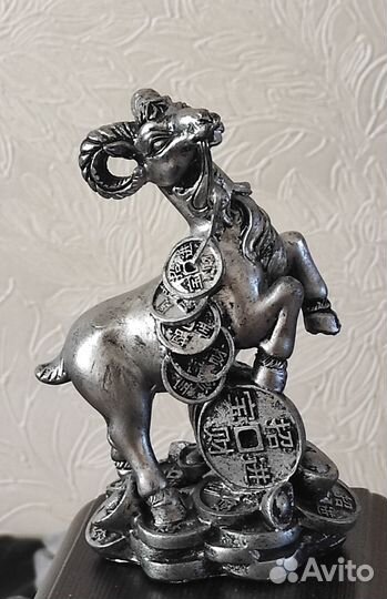 Статуэтка Овен