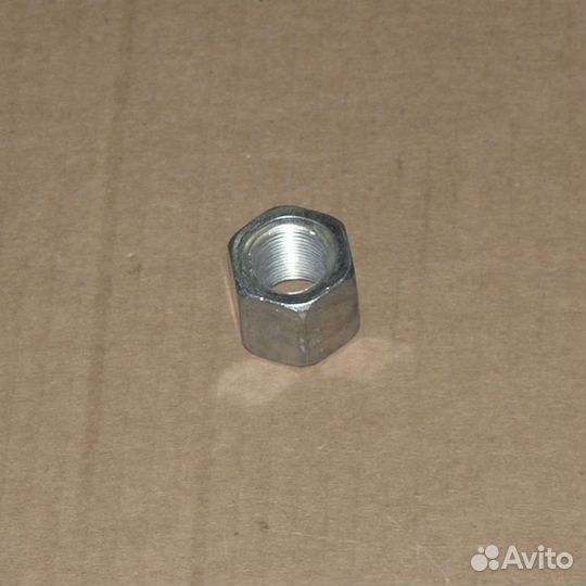 Гайка М 20*1,5-6Н (Н22 S32) стремянки перед (кмд)