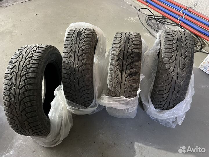 Nokian Tyres Hakkapeliitta 5 SUV 225/65 R17