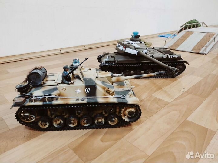 Инфракрасные танковые бои на реалистичном полигоне