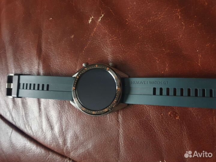 Смарт часы huawei watch gt 1