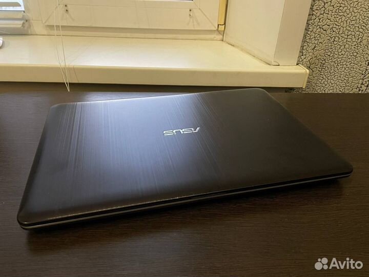 Ноутбук для офиса Asus Intel / 4 gb / 120gb