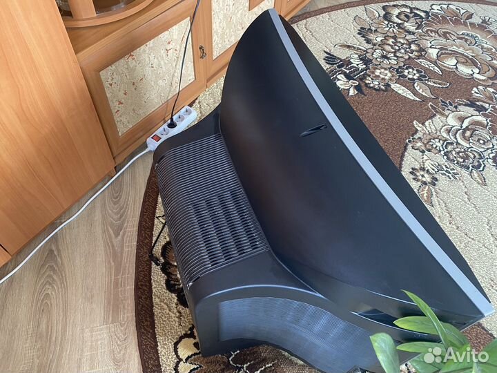 Телевизор samsung