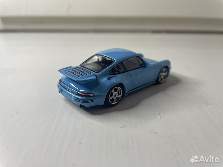 Mini GT porsche