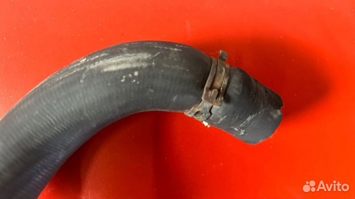 Патрубок охлаждения двс Opel Astra H 1.6 Z16XEP