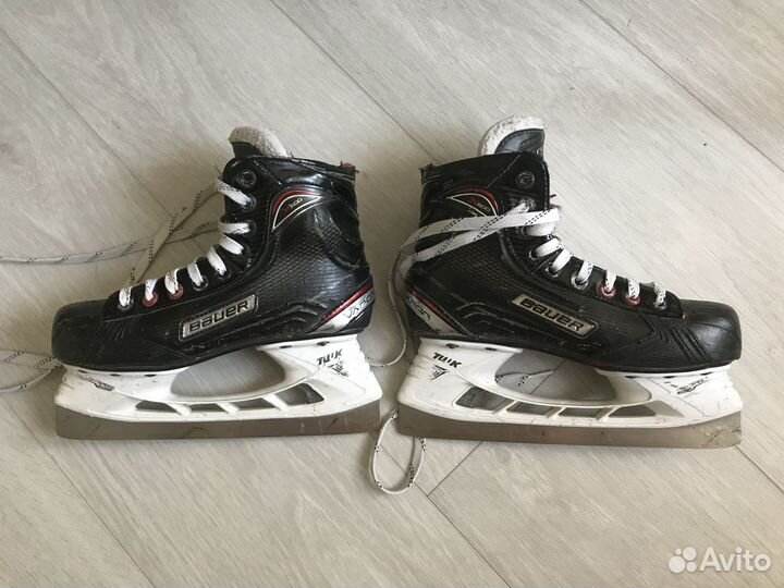 Коньки для хоккея с мячом bauer