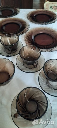 Сервиз стекло коричневое 24 предмета