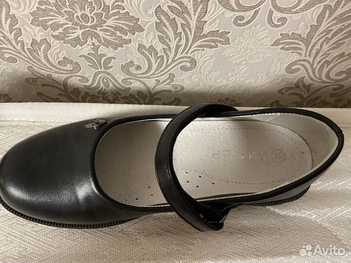 Туфли для девочки 34 размер