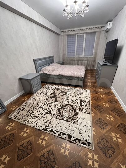 1-к. квартира, 43 м², 1/7 эт.