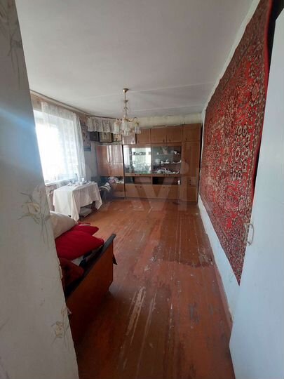 2-к. квартира, 42 м², 3/3 эт.